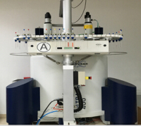300kV透射电子显微镜（TEM）